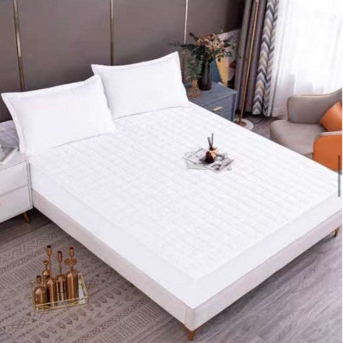 PROTECTOR IMPERMEABLE DE 3 PIEZAS PARA CAMA 60 O 54 (QUEEN o MATRIMONIAL)COLOR BLANCO